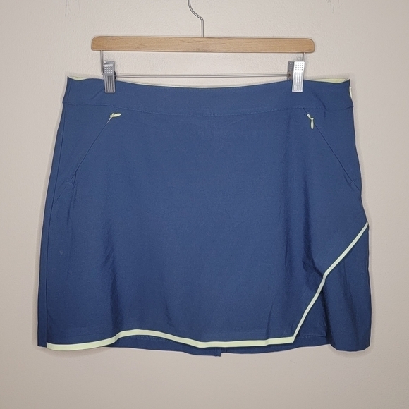 Slazenger | Blue-gray Golf Skort with Pale Yellow Trim Size 12 - Picture 1 of 6